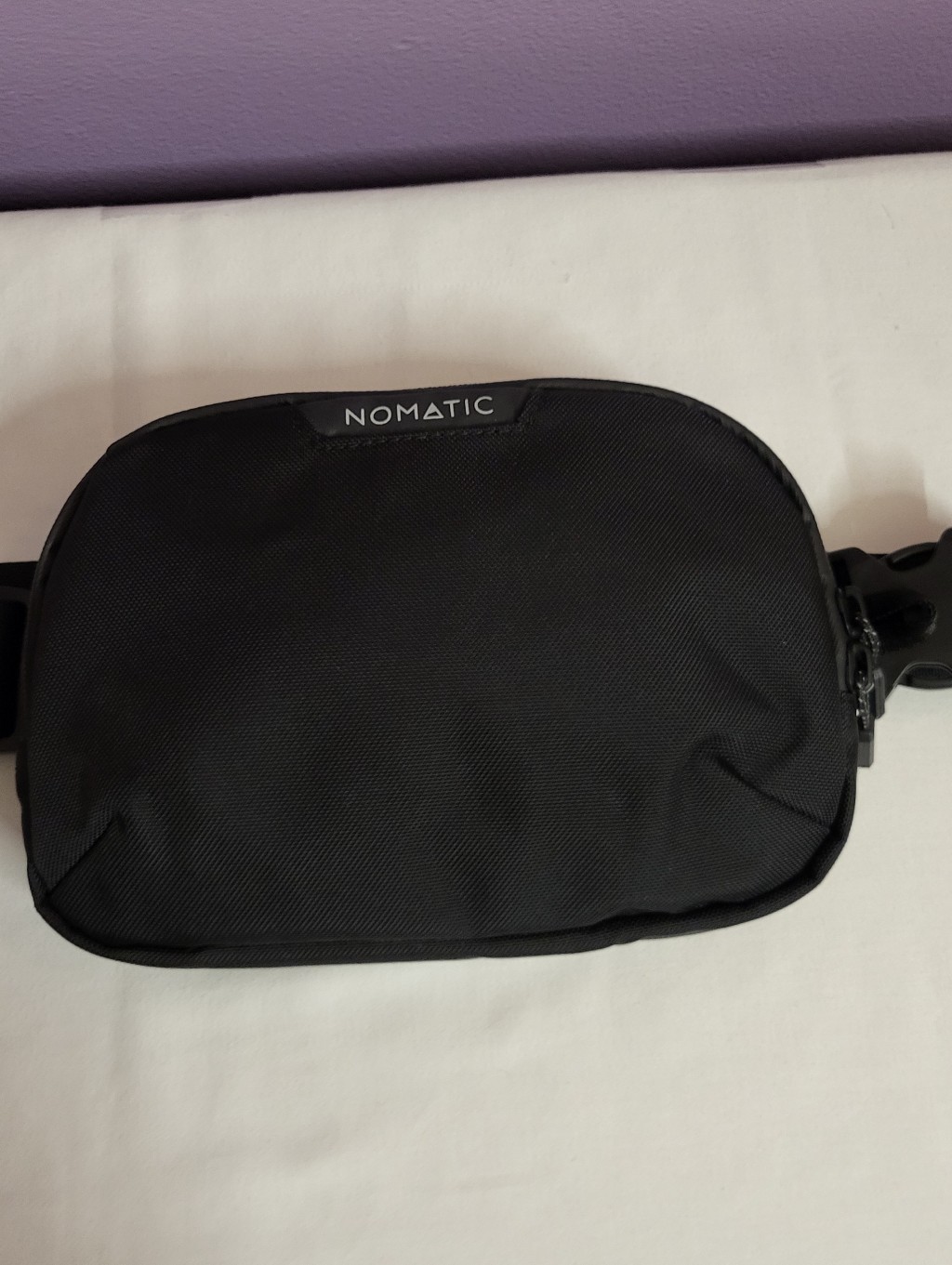 Black Nomatic Life On The Move Everyday Access Sling Rfid Safe Travel Bag New! — image 4 of 8
